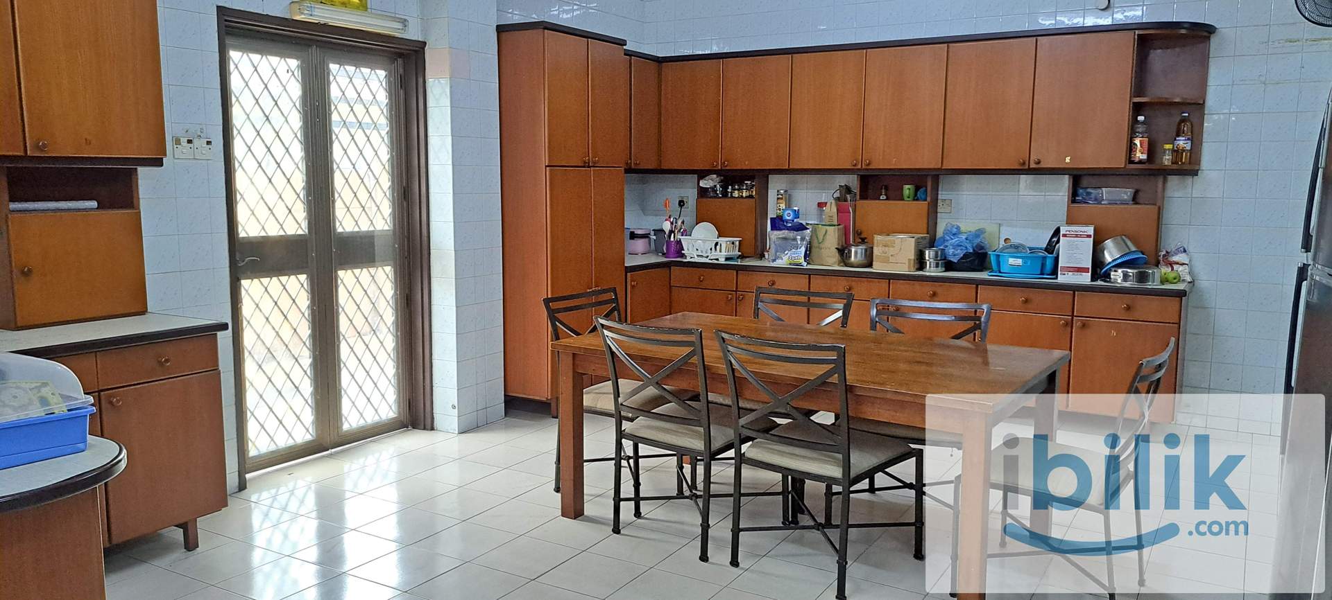 KOZY SINGLE Room for MALE Exec at EXCLUSIVE location, 5 mins PJ New Town & close to PPUM / UM - Image 9