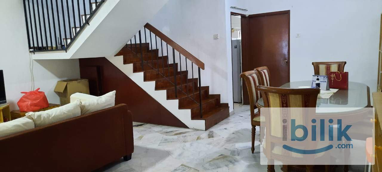 COMFY Master room @ Landed House behind Paradigm Mall & opposite Kelana Square, SS7, Kelana Jaya, PJ - Image 7