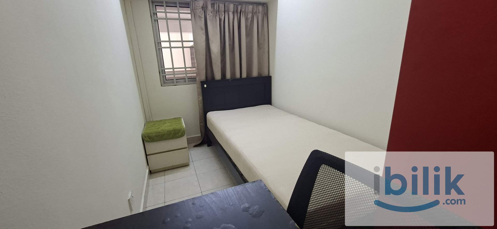 KOZY Small Room for SINGLE MALE @ Kelana Mahkota Condo PJ, 5 mins walk to Paradigm Mall - Image 1