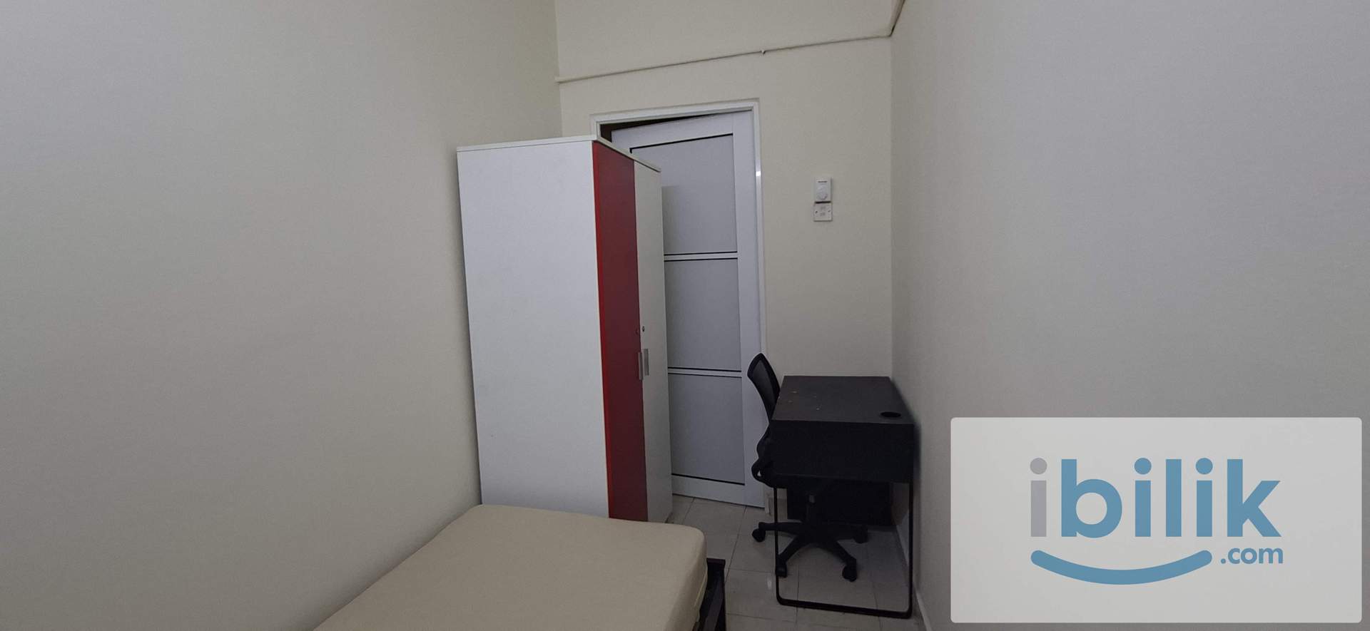 KOZY Small Room for SINGLE MALE @ Kelana Mahkota Condo PJ, 5 mins walk to Paradigm Mall - Image 3