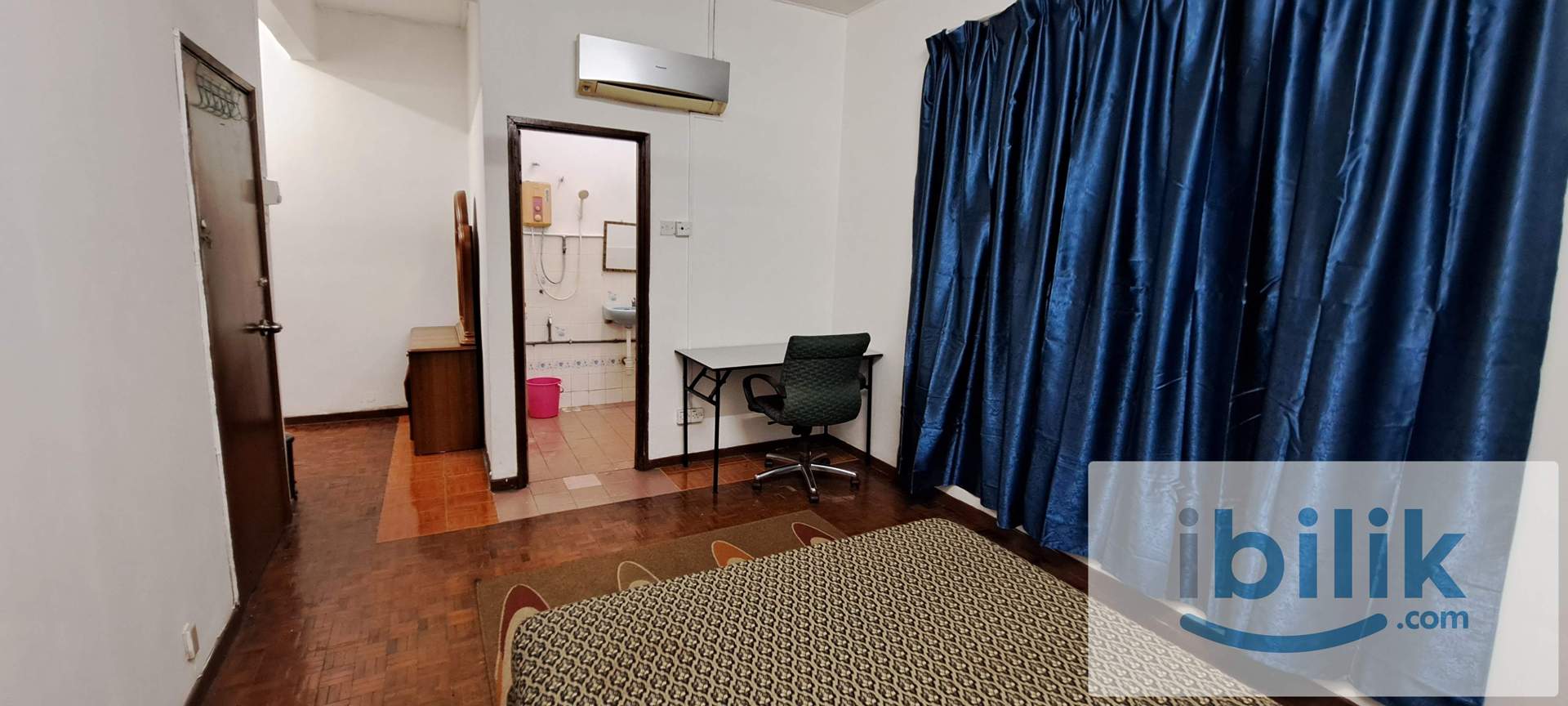 COMFY Master room @ Landed House behind Paradigm Mall & opposite Kelana Square, SS7, Kelana Jaya, PJ - Image 2