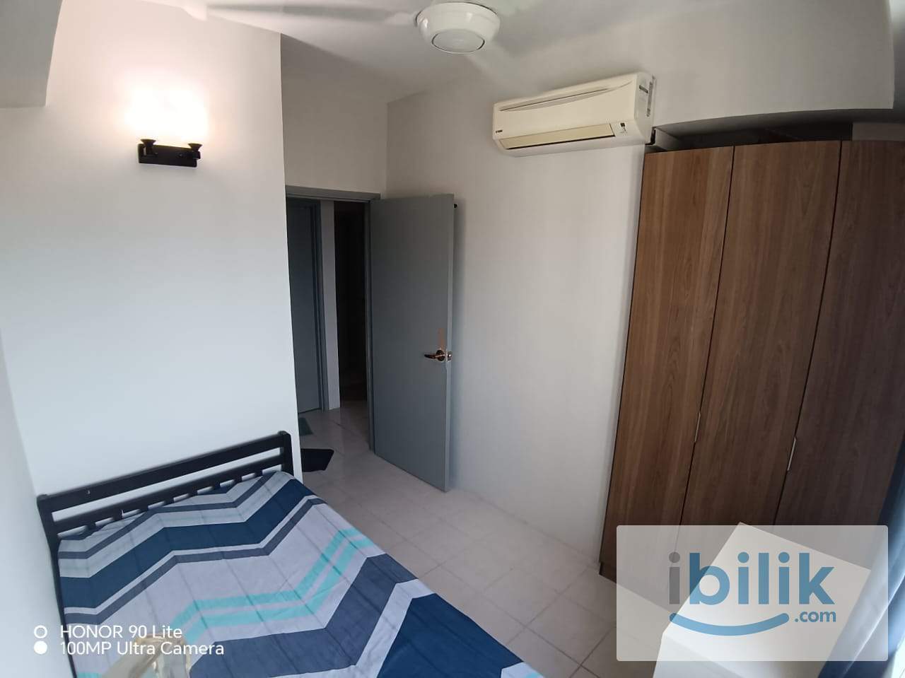 Middle Room  - Image 2