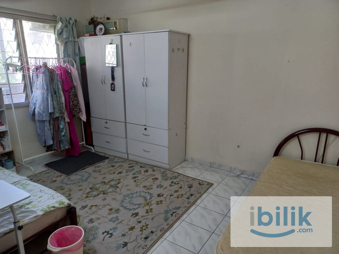 Bilik Wanita Melayu Sharing, Flat Seksyen 2, Wangsa Maju - Image 1