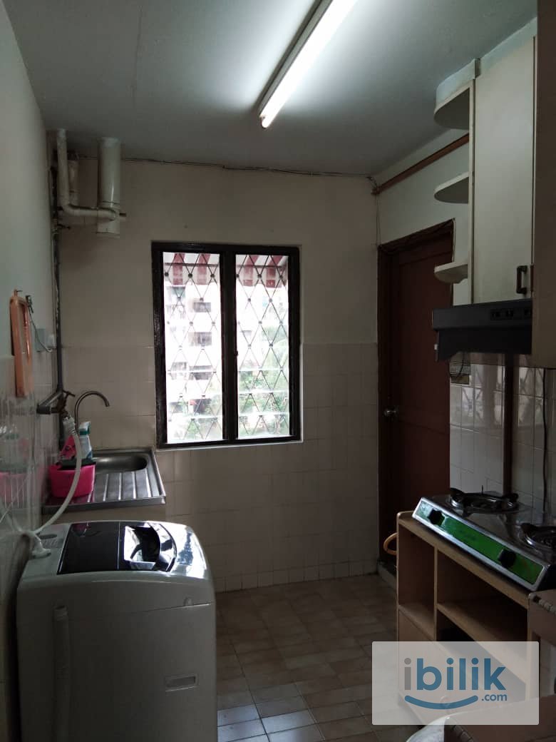 Bilik Wanita Melayu Sharing, Flat Seksyen 2, Wangsa Maju - Image 3