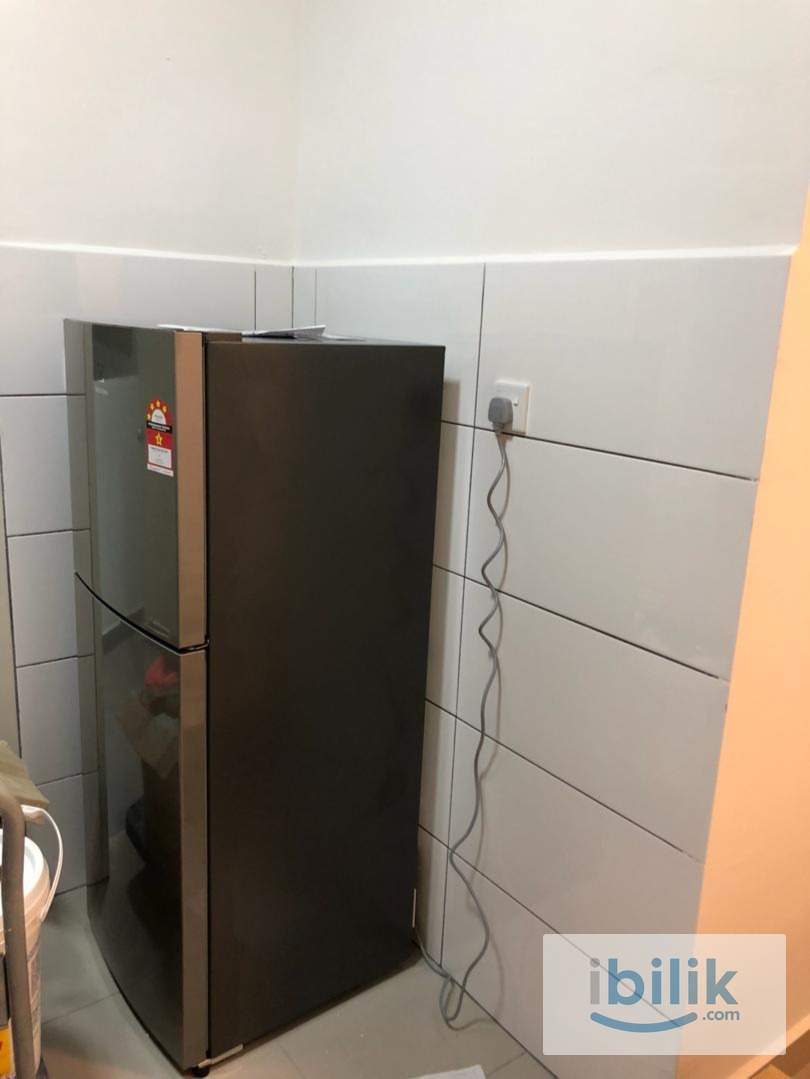 Master room with private bathroom @ THE HOLMES - Bandar Tun Razak, Cheras - Image 5
