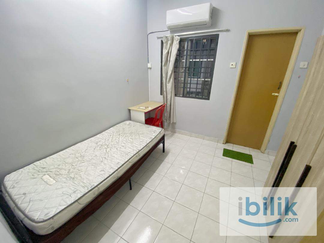 Fully FUrnished Room Rent at Bandar Botanic, Klang. - Image 1