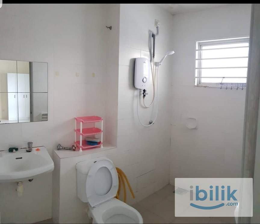 Fully Furnished Medium Room Rent Bandar Botanic, Klang. - Image 2