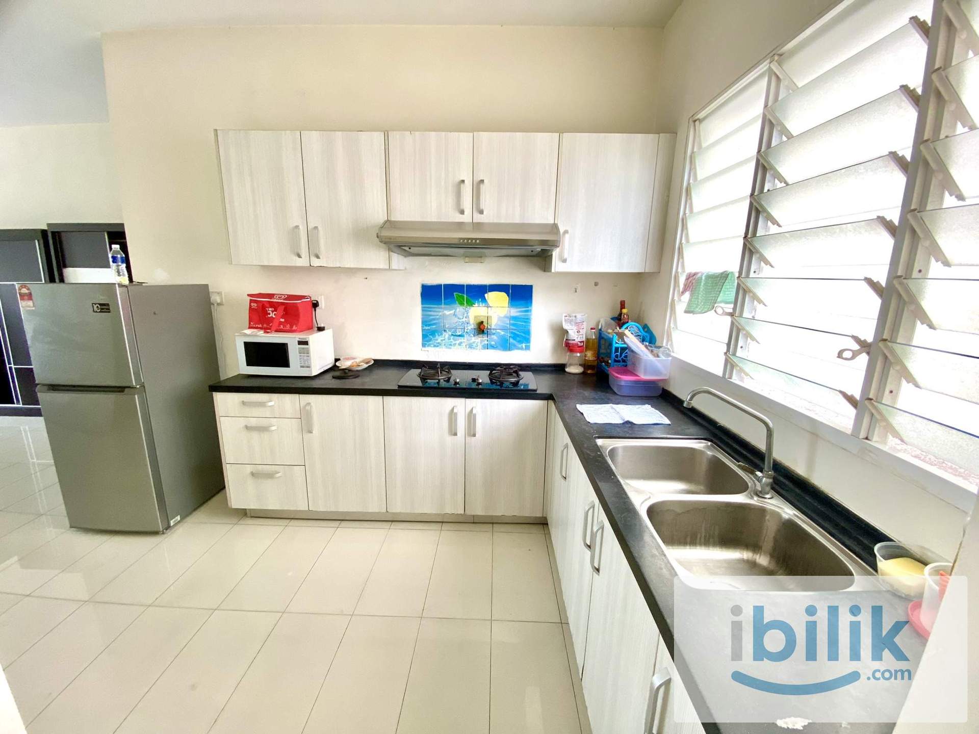 Medium Room Fully Furnished For Male  - Image 7