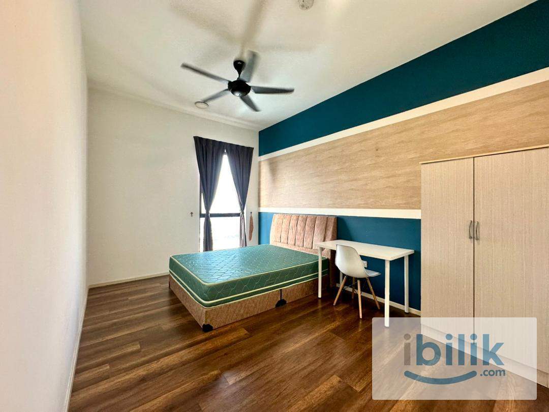 Middle Room at SQWhere, Sungai Buloh - Image 1