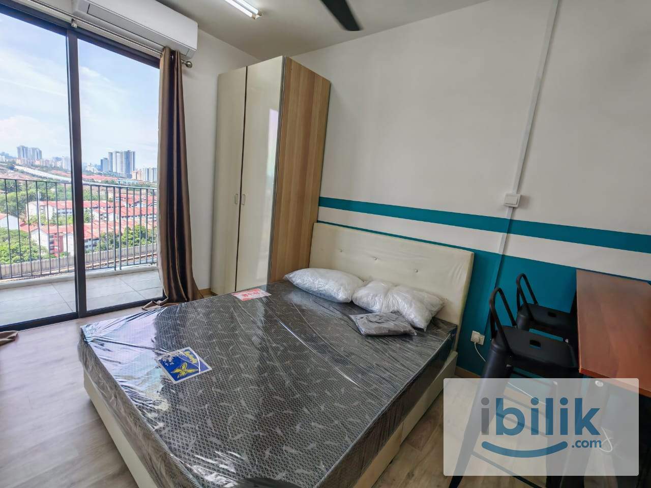 Emporis, Studio Room, Fully Furnished - Image 1