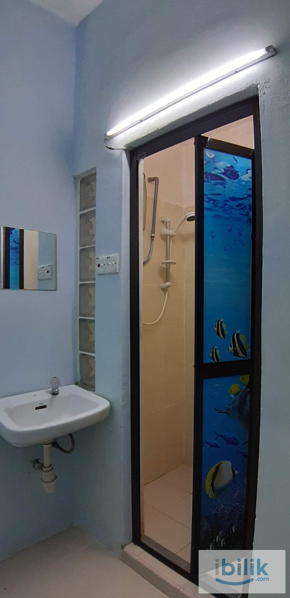 Master Room - Image 3