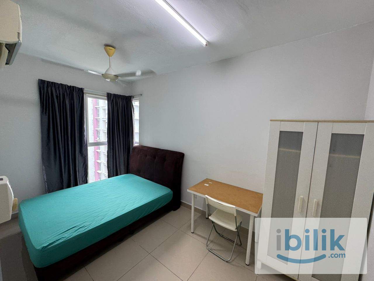 ALL MALE UNIT, BIG WINDOW MEDIUM BEDROOM. AVAILABLE NOW  - Image 1