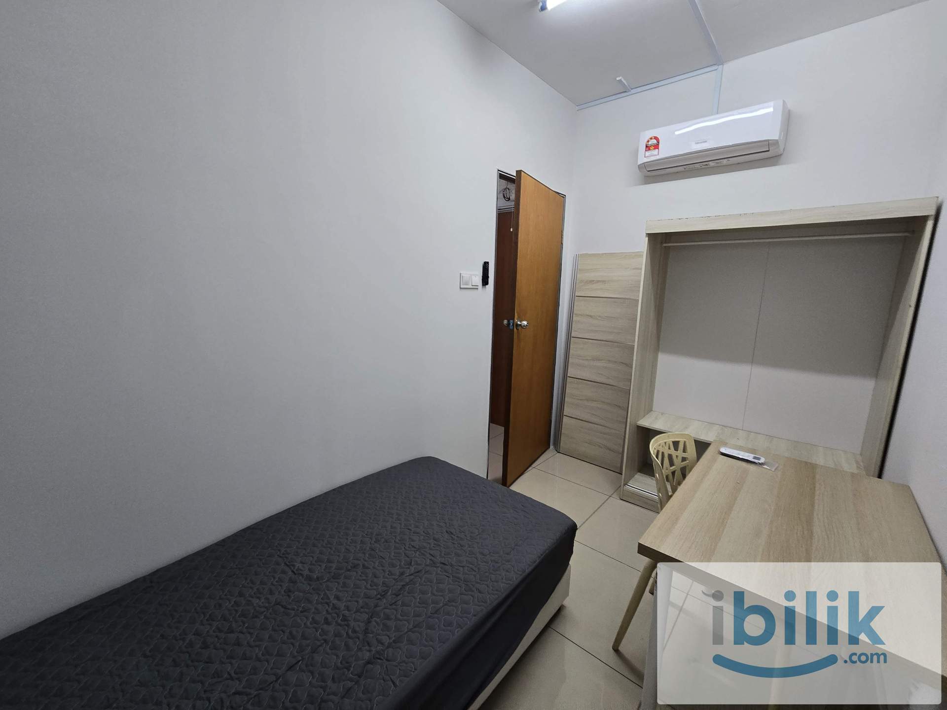 ALL MALE UNIT, SINGLE BEDROOM. AVAILABLE NOW - Image 3