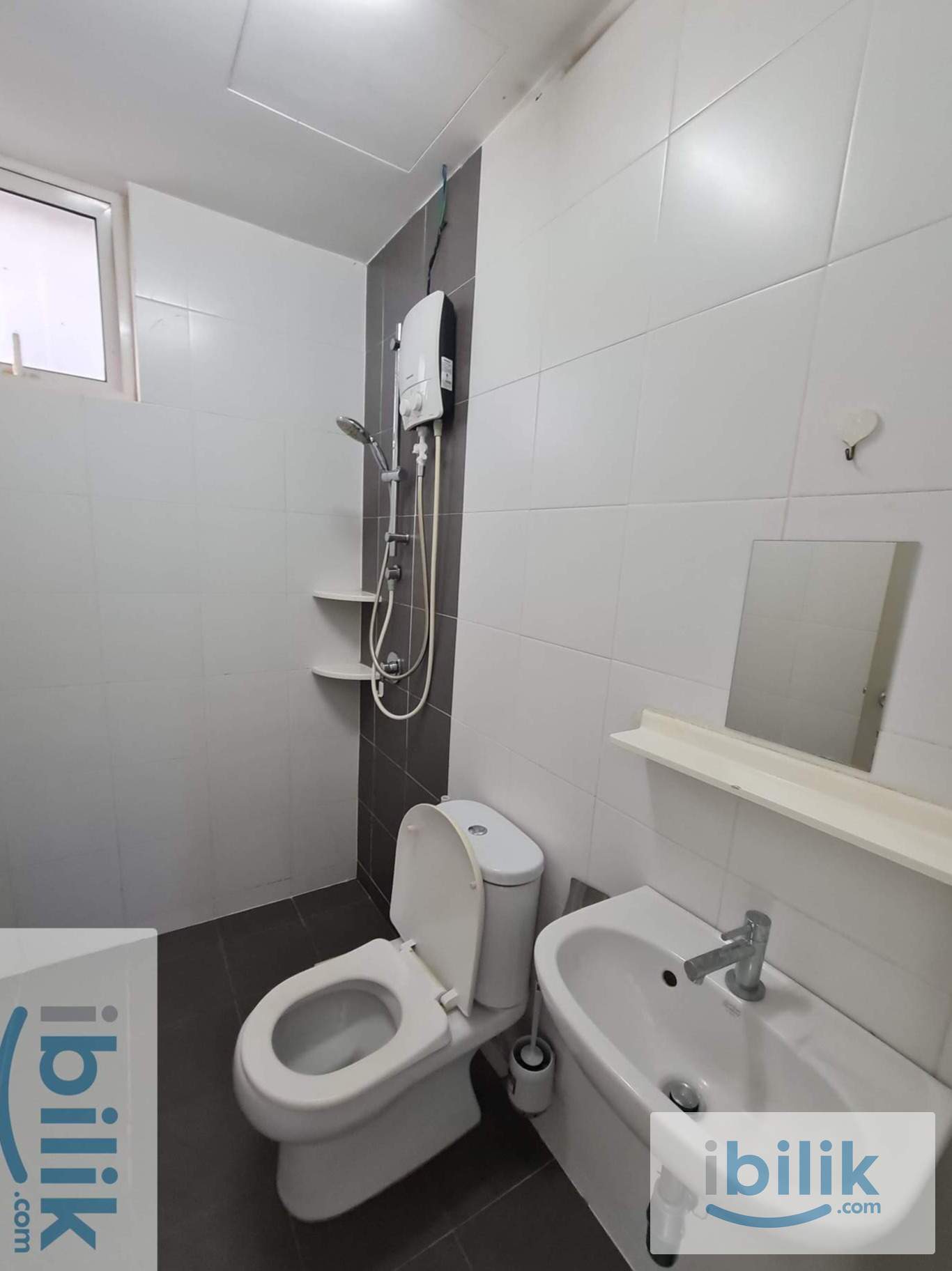 ⭐FEMALE UNIT⭐, SINGLE BEDROM, AVAILABLE NOW - Image 6