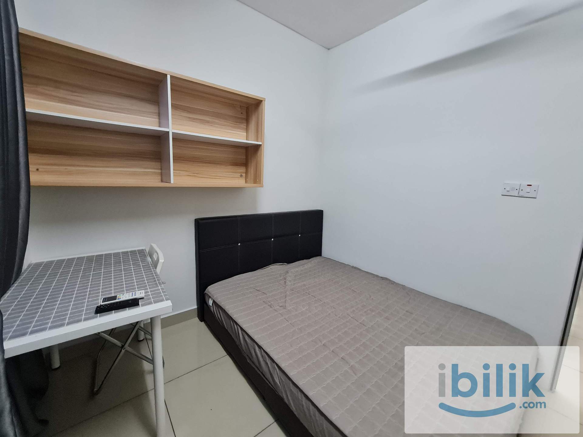 ⭐FULLY FURNISHED , BALCONY MEDIUM BEDROOM ⭐AVAILABLE NOW - Image 3