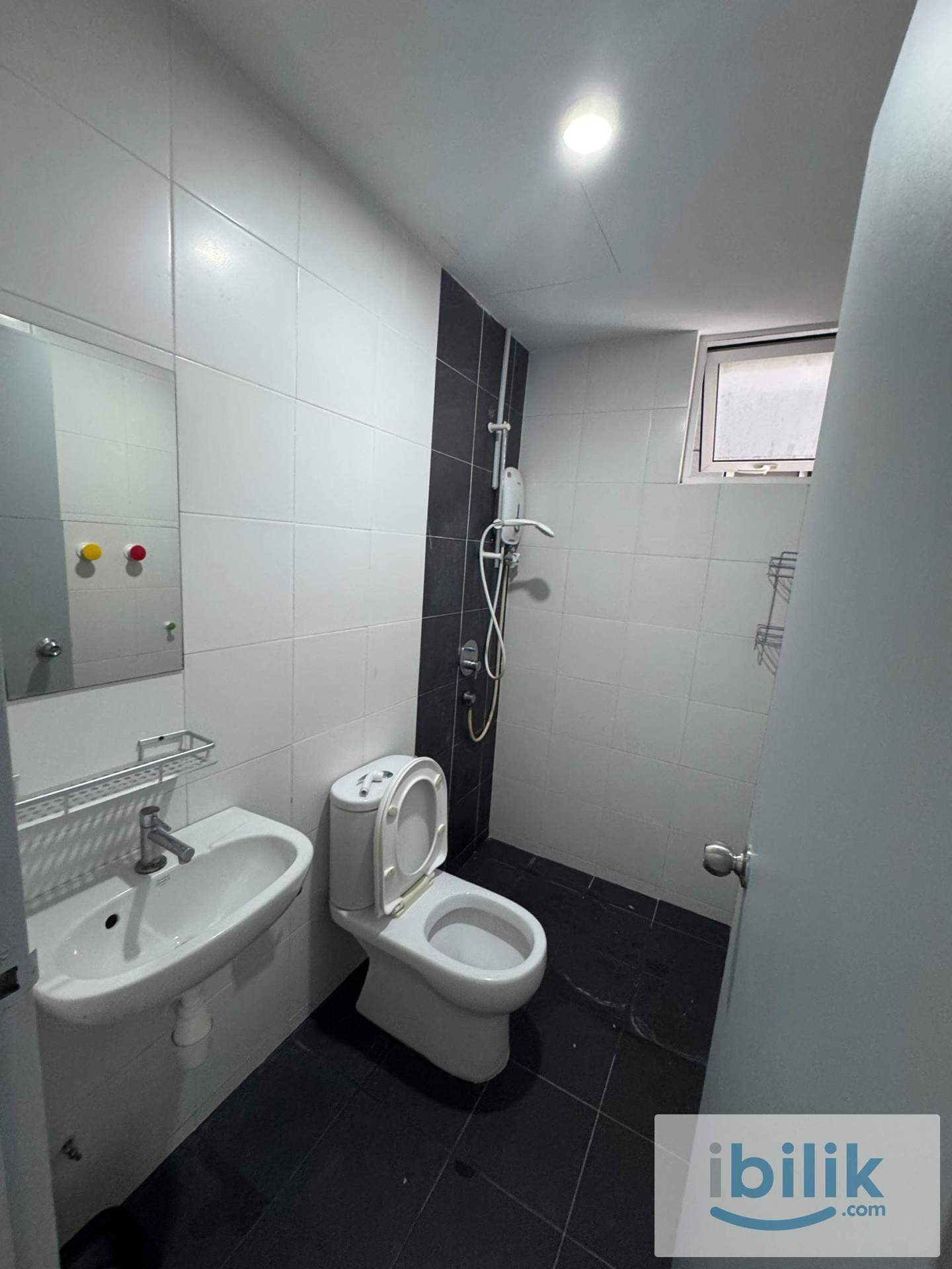 FEMALE UNIT MASTER BEDROOM. AVAILABLE NOW - Image 4