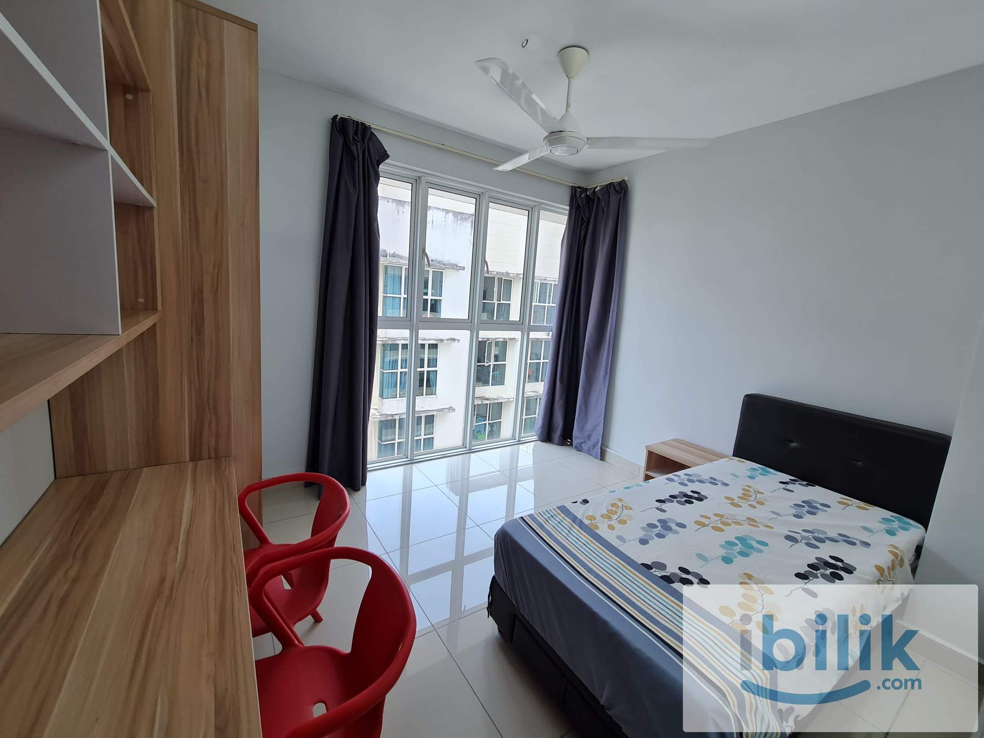 ⭐FEMALE UNIT⭐, MASTER BEDROM, AVAILABLE NOW - Image 3