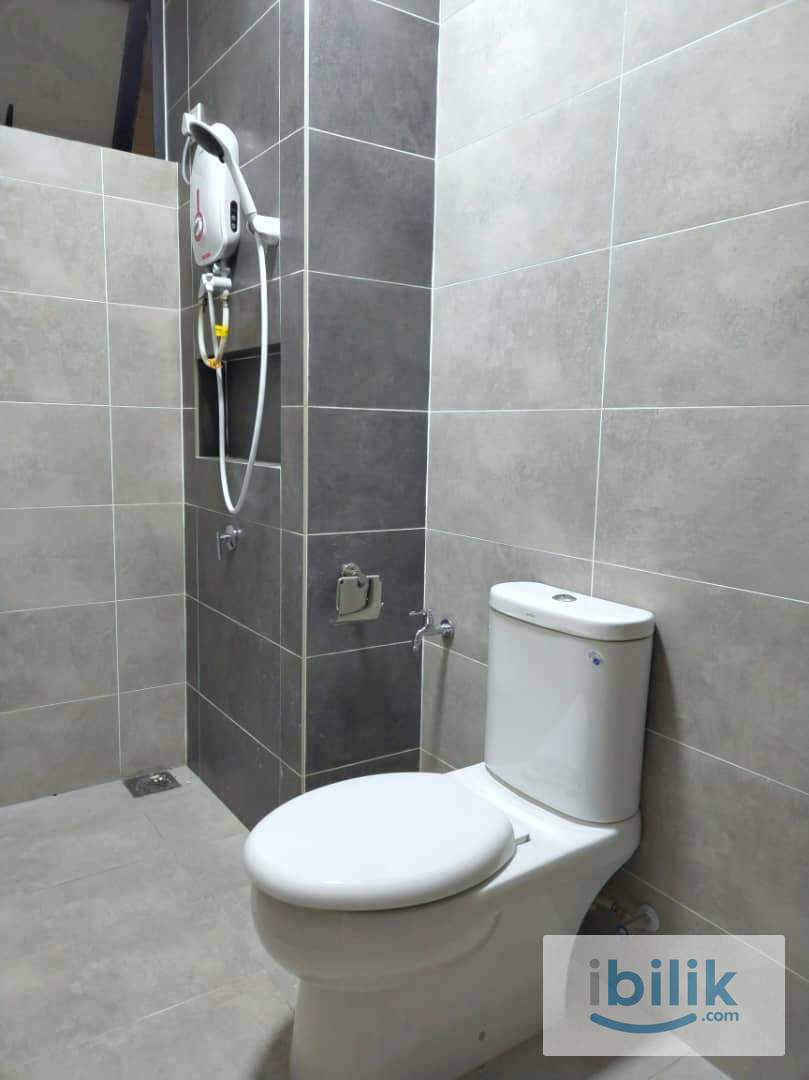 Personal🍁Toilet Room ✨Aston Acacia @ Bukit Mertajam✨,(Male Unit). ✅Bukit Mertajam Hospital / ✅Bukit Mertajam Town. - Image 8