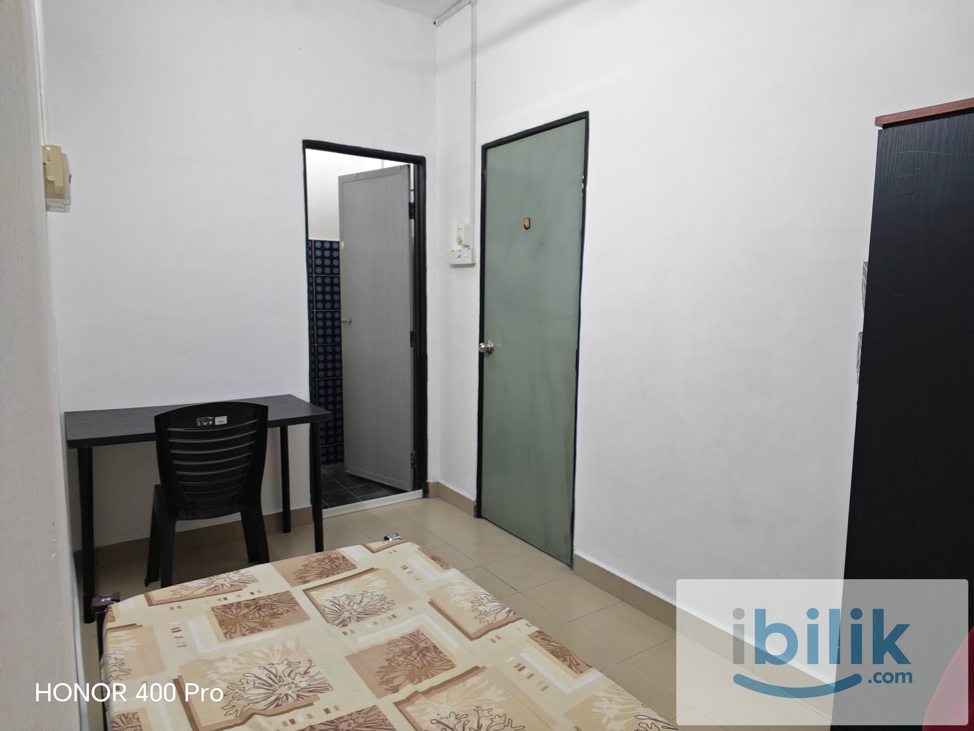 USJ2 house quiet, next to playground – own bath, furnished room posted by owner - Image 1