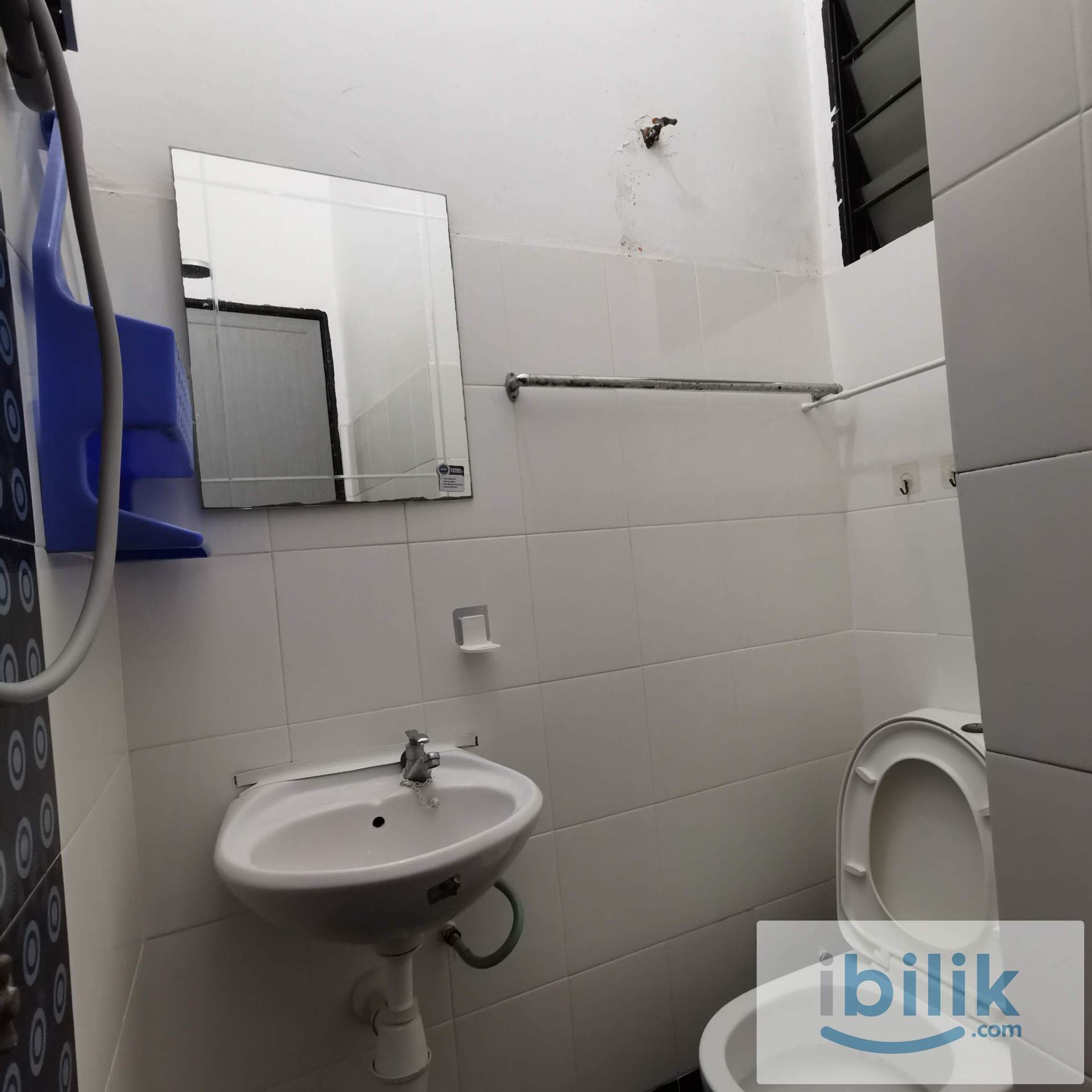 USJ2 house quiet, next to playground – own bath, furnished room posted by owner - Image 4