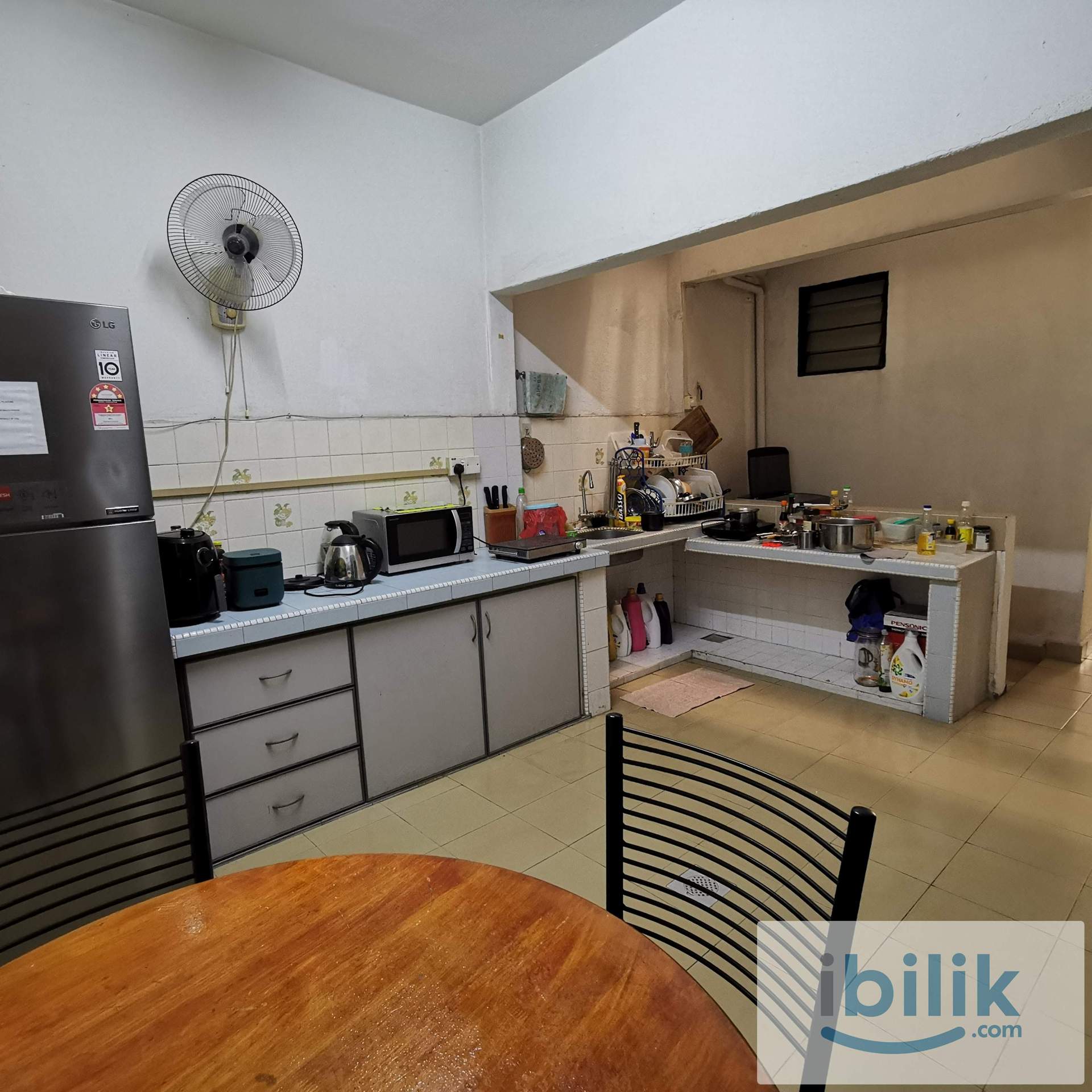 USJ2 house quiet, next to playground – own bath, furnished room posted by owner - Image 3