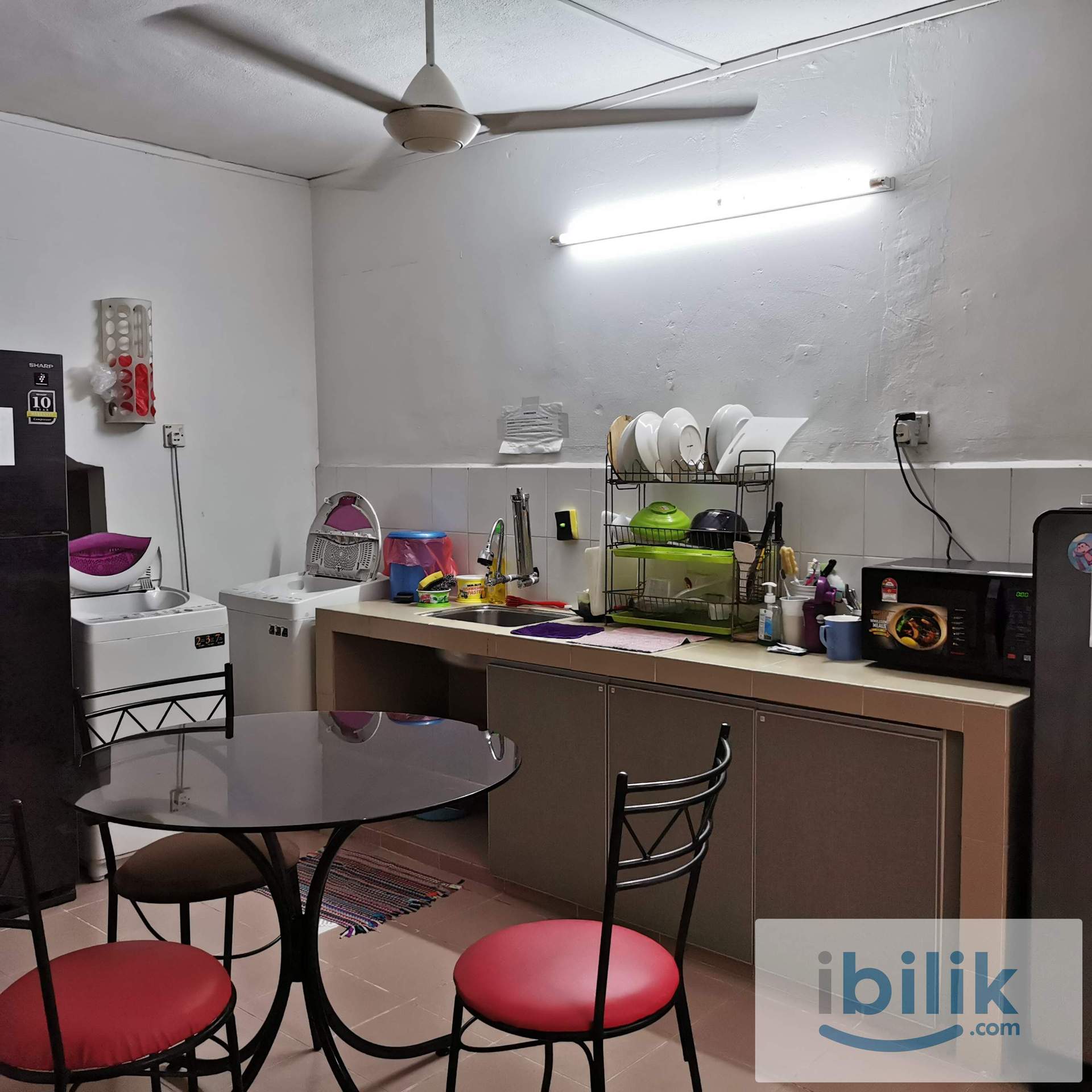 SS15 house facing Subang Jaya LRT / KTM station – room fully furnished posted by owner - Image 3