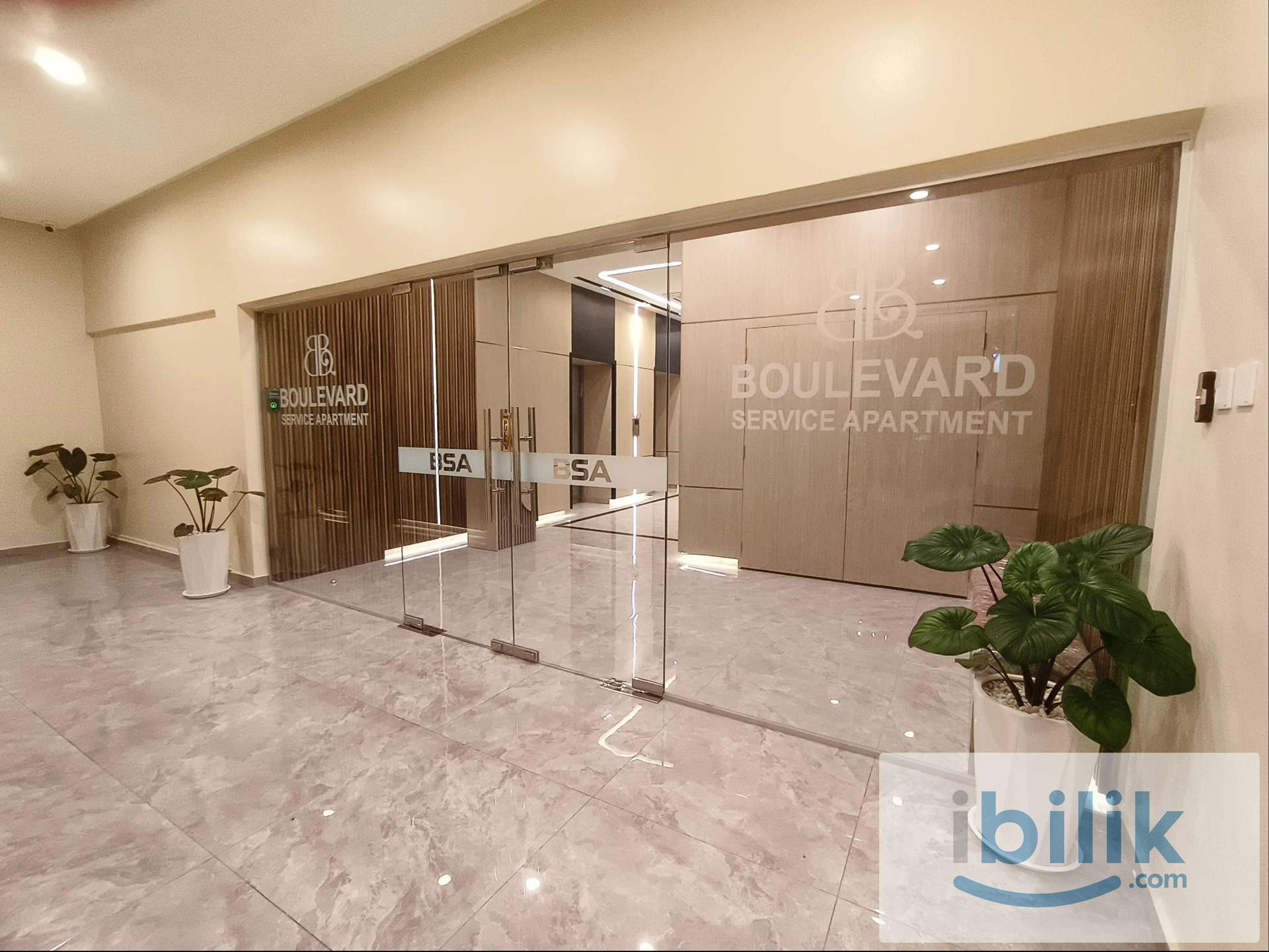 Fully Furnished Aircon Middle Room with Car Park at Boulevard Serviced Apartment - Image 8