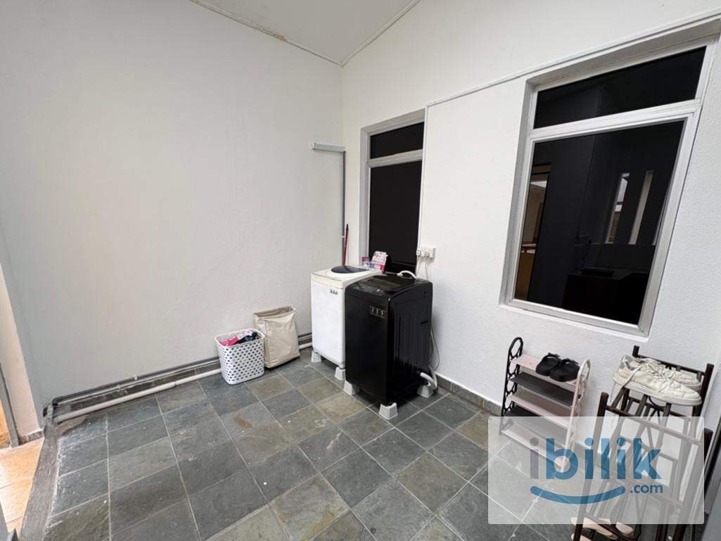 [Female Only] Single Room at Cyberia Smarthomes, Cyberjaya (MMU / UOC / Tamarind) - Image 6