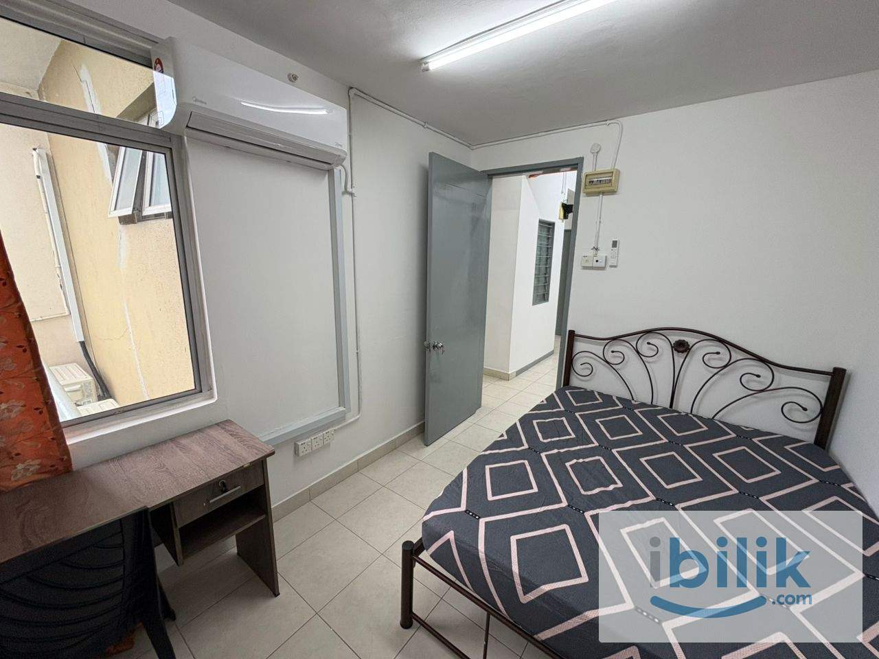 [Female Only] Medium Room at Cyberia Smarthomes, Cyberjaya (near MMU, UOC, Tamarind) - Image 2