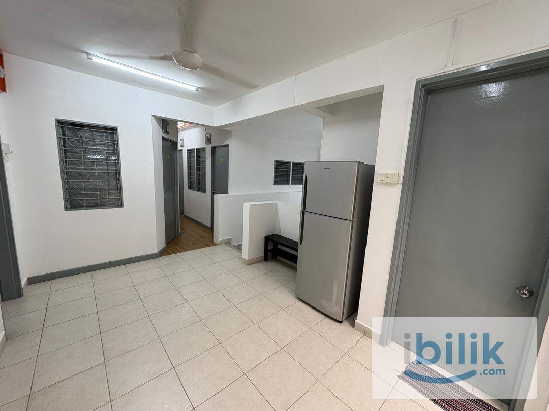 [Female Only] Single Room with Aircond at Cyberia Smarthomes, Cyberjaya - Image 6