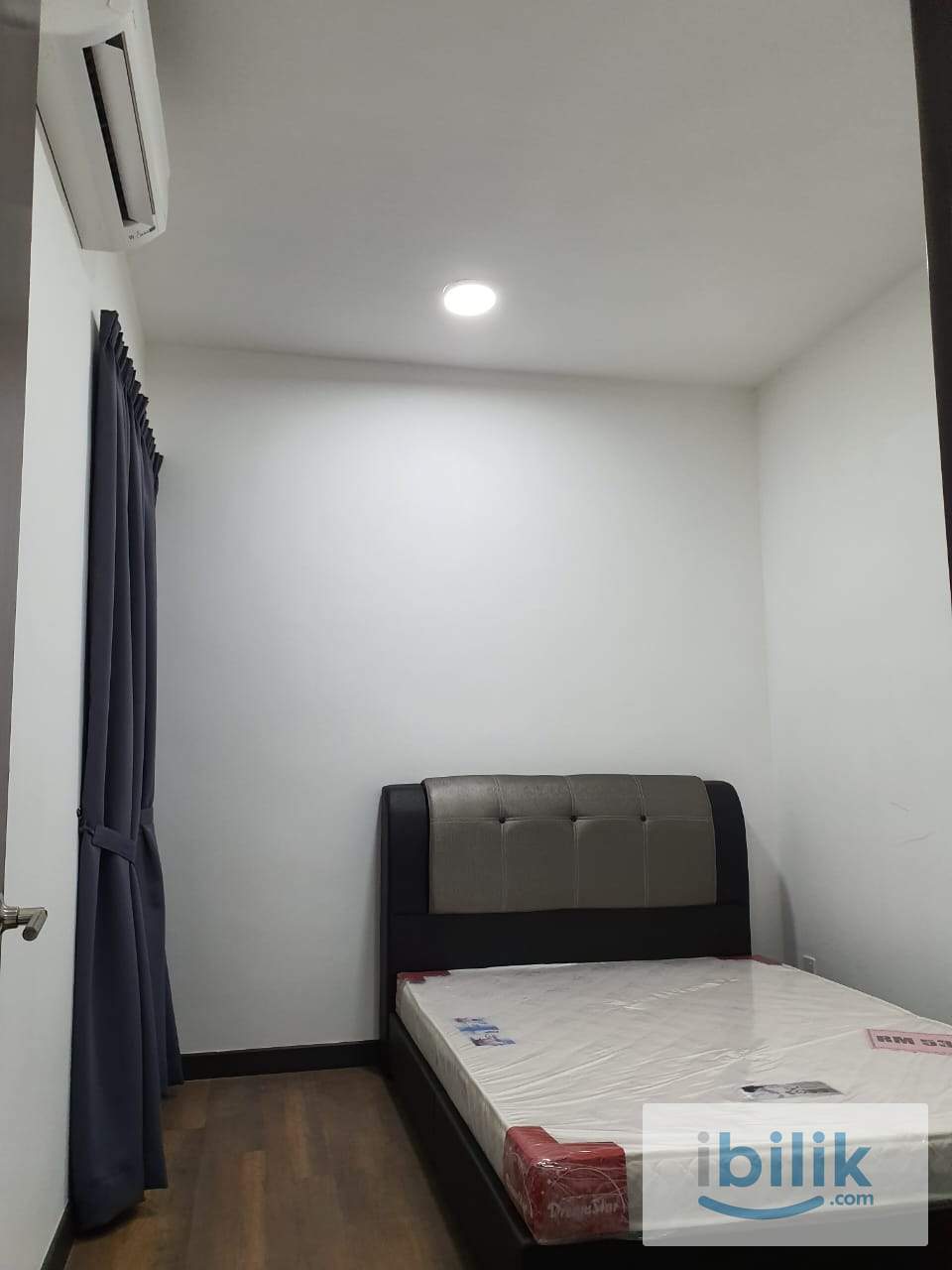 Medium room for rent at Symphony Tower, near c180, Seri Kembangan - Image 8