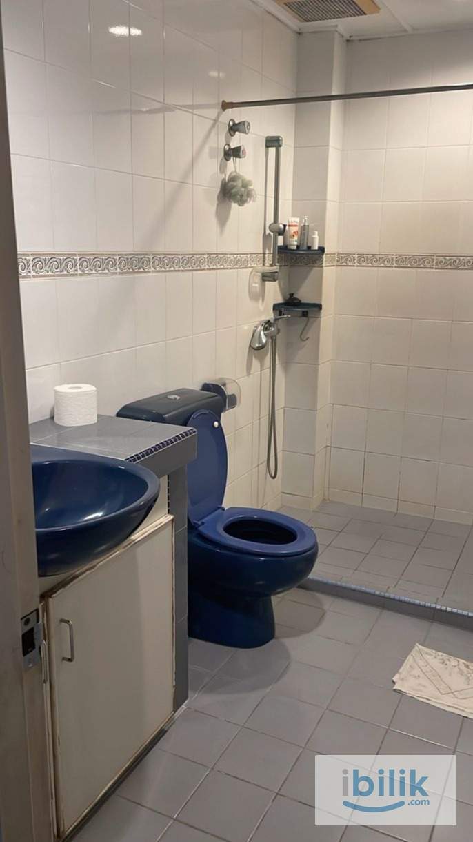 Room For Rent in Taman Bahagia, ss2, bangsar South - Image 1