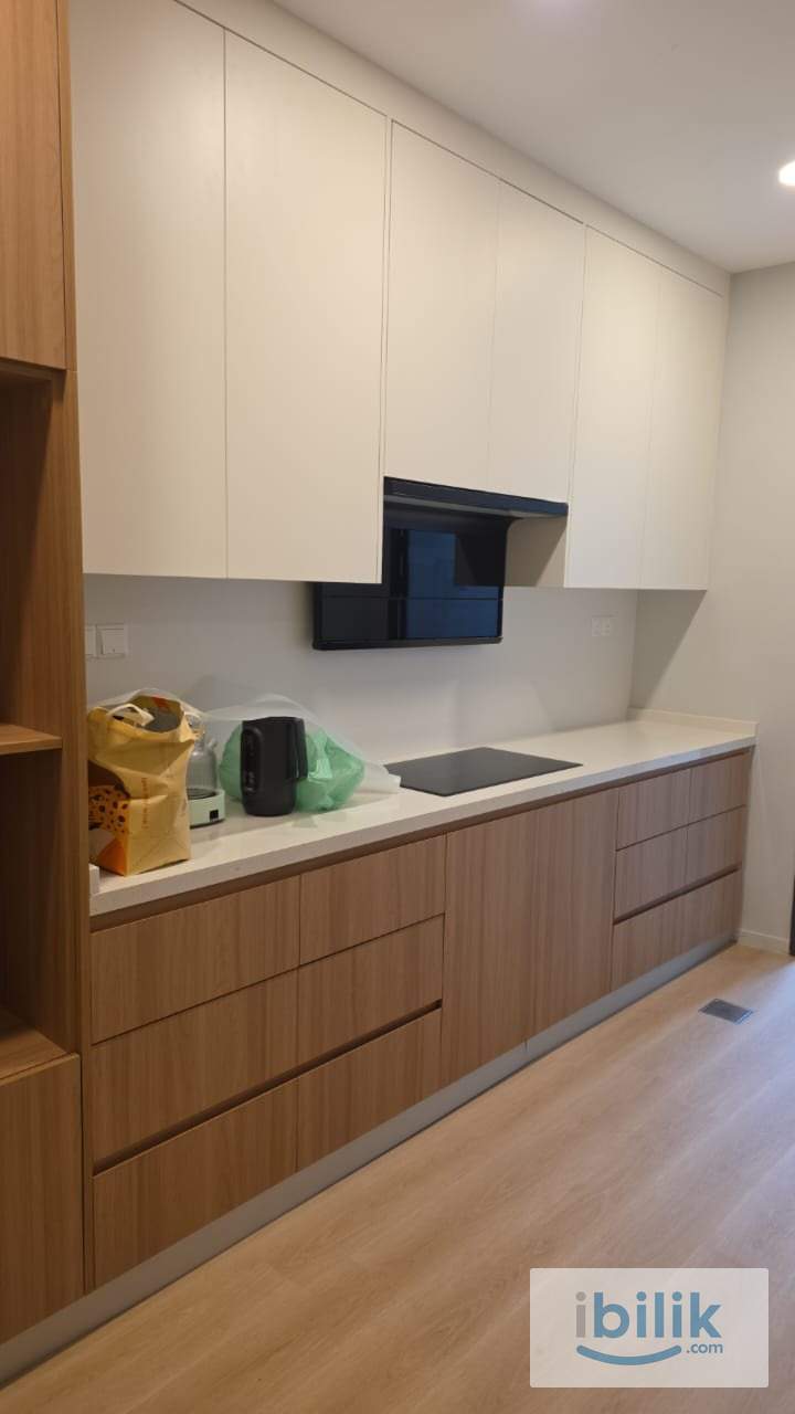 SS18 Room with attached Private Bathroom - Image 5
