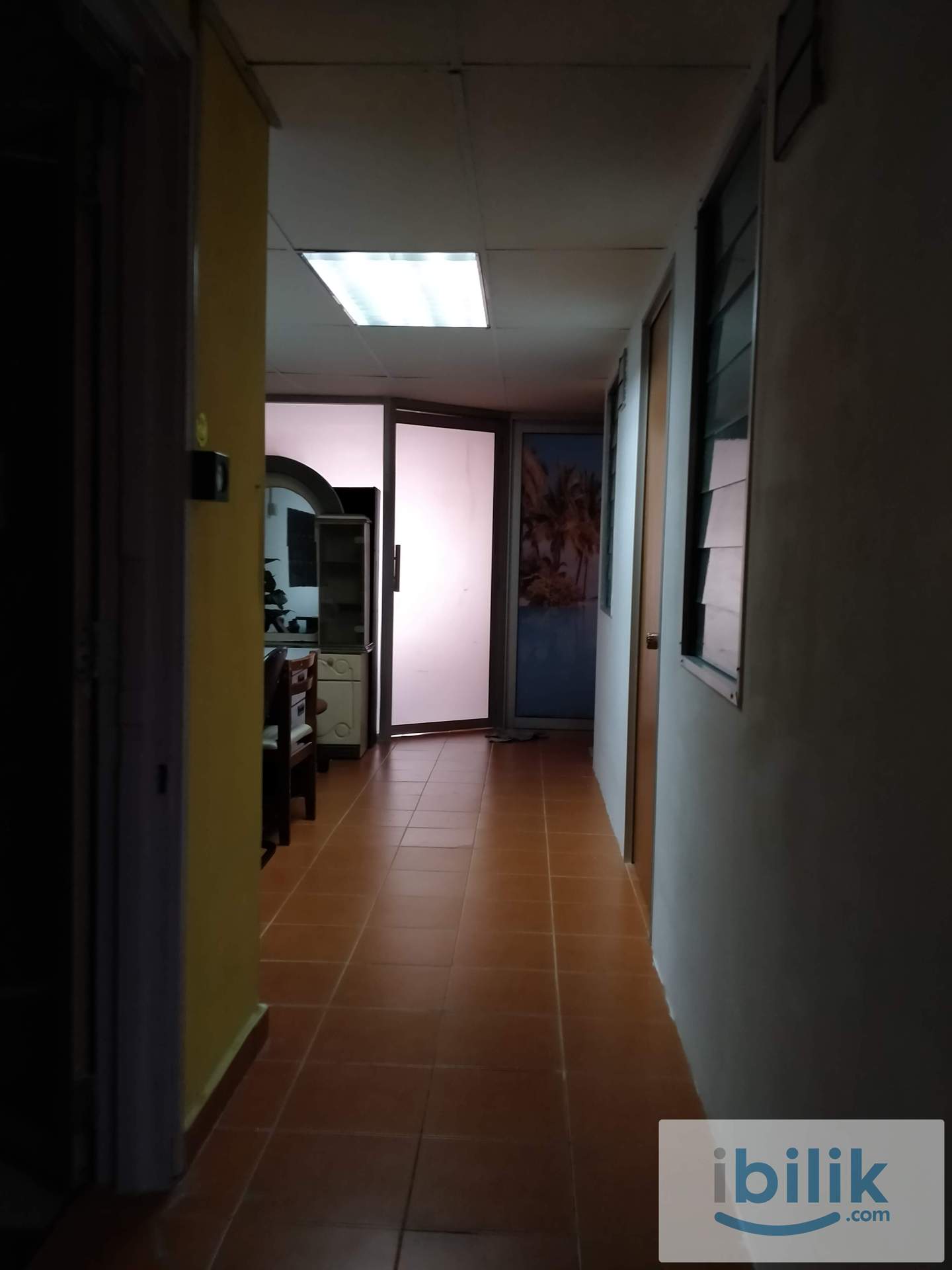 Air-con Room at Pandan Perdana - Image 5
