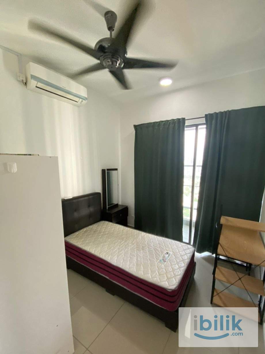 Cozy Balcony Room Old Klang Road - Image 1