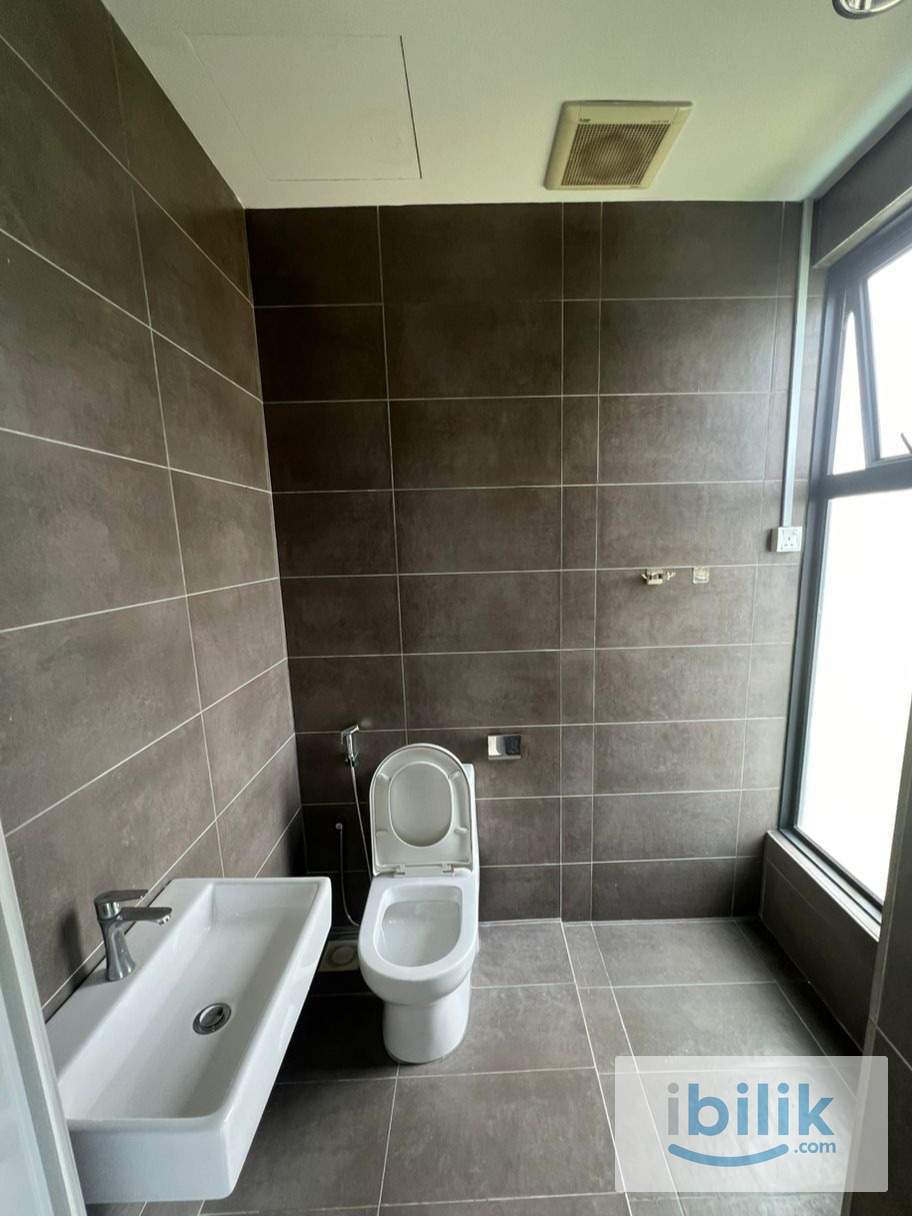 Single room For Rent - Image 4