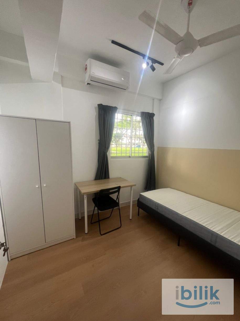 Single Room - Image 1