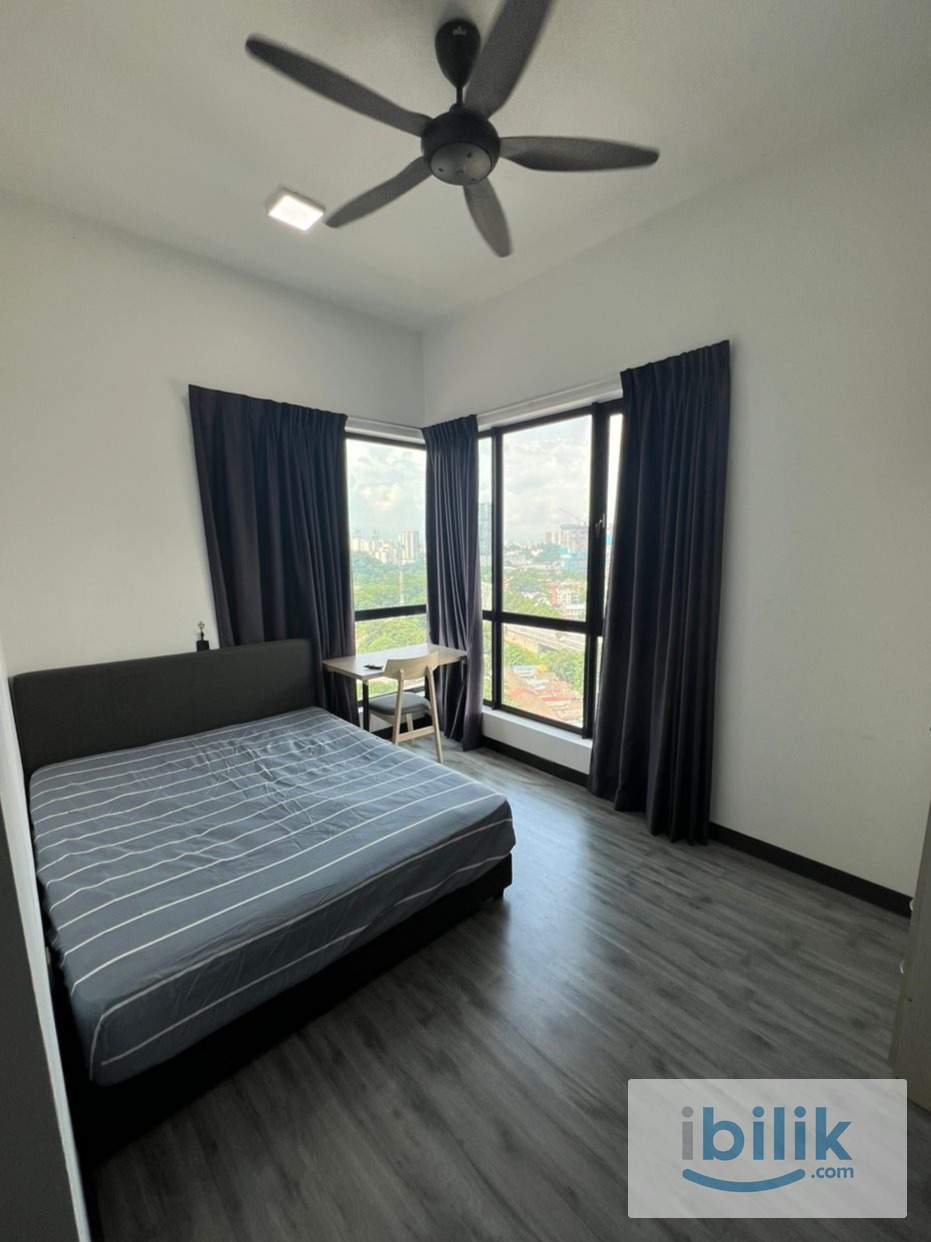 Medium Room Nice View - Image 1