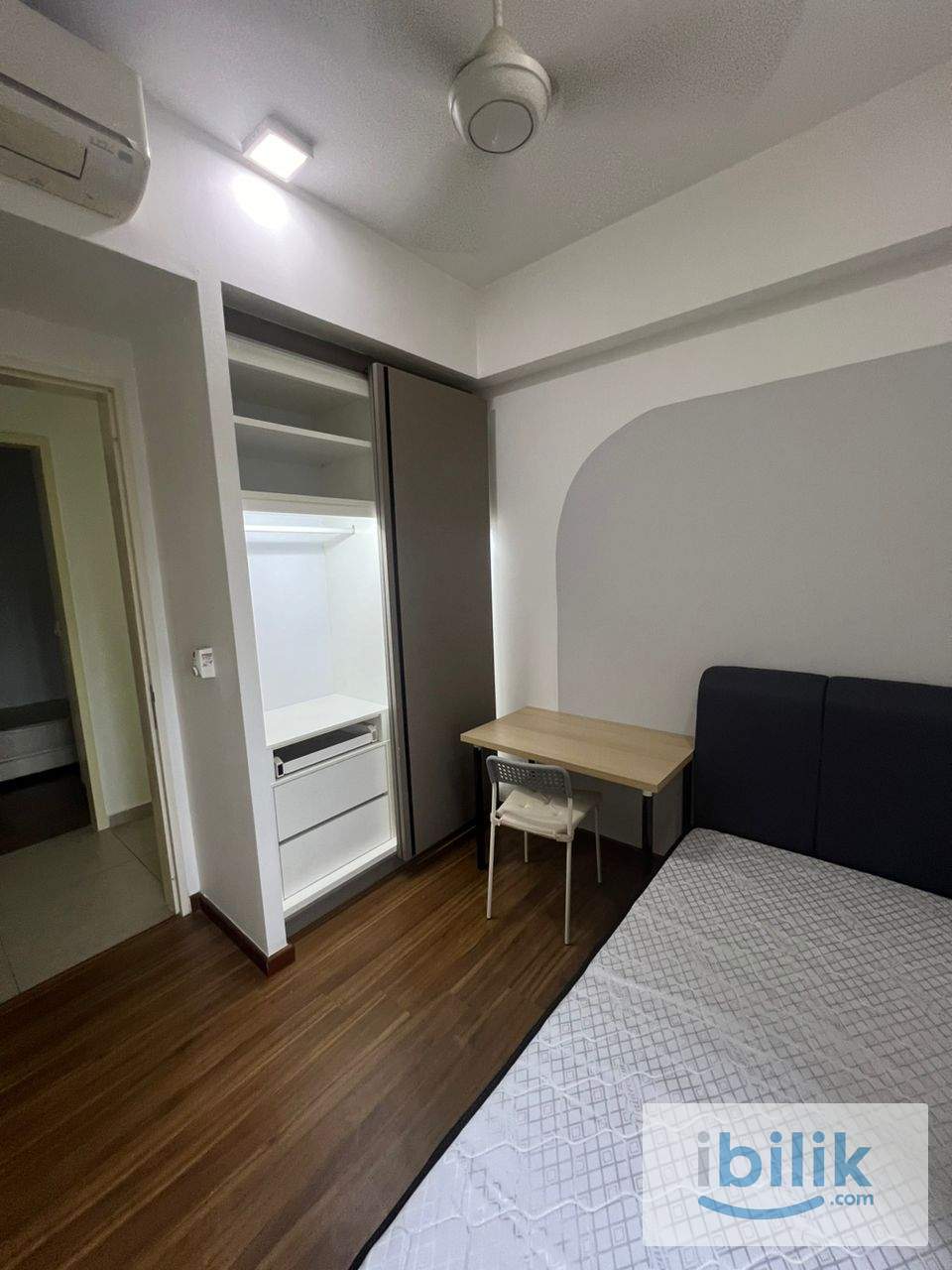 Cozy MEDIUM Room For Rent - Image 3