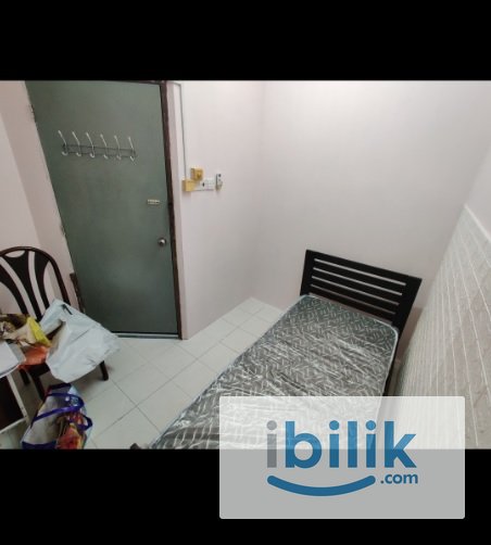 SINGLE SS15 Room - Image 1