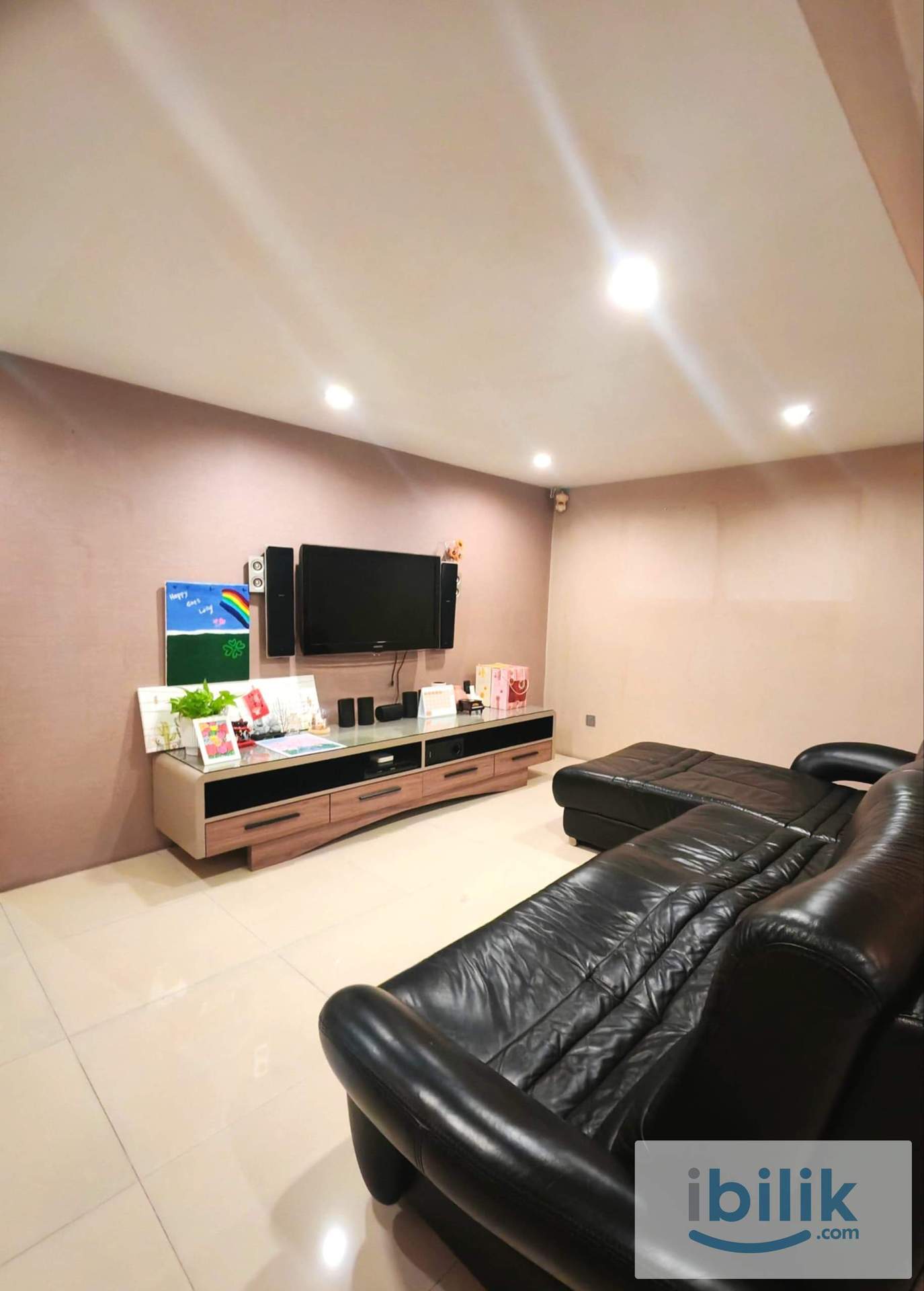 Single Bed Common Room For Rent ( 5mins walk to Taman Mutiara LRT ) - Image 1