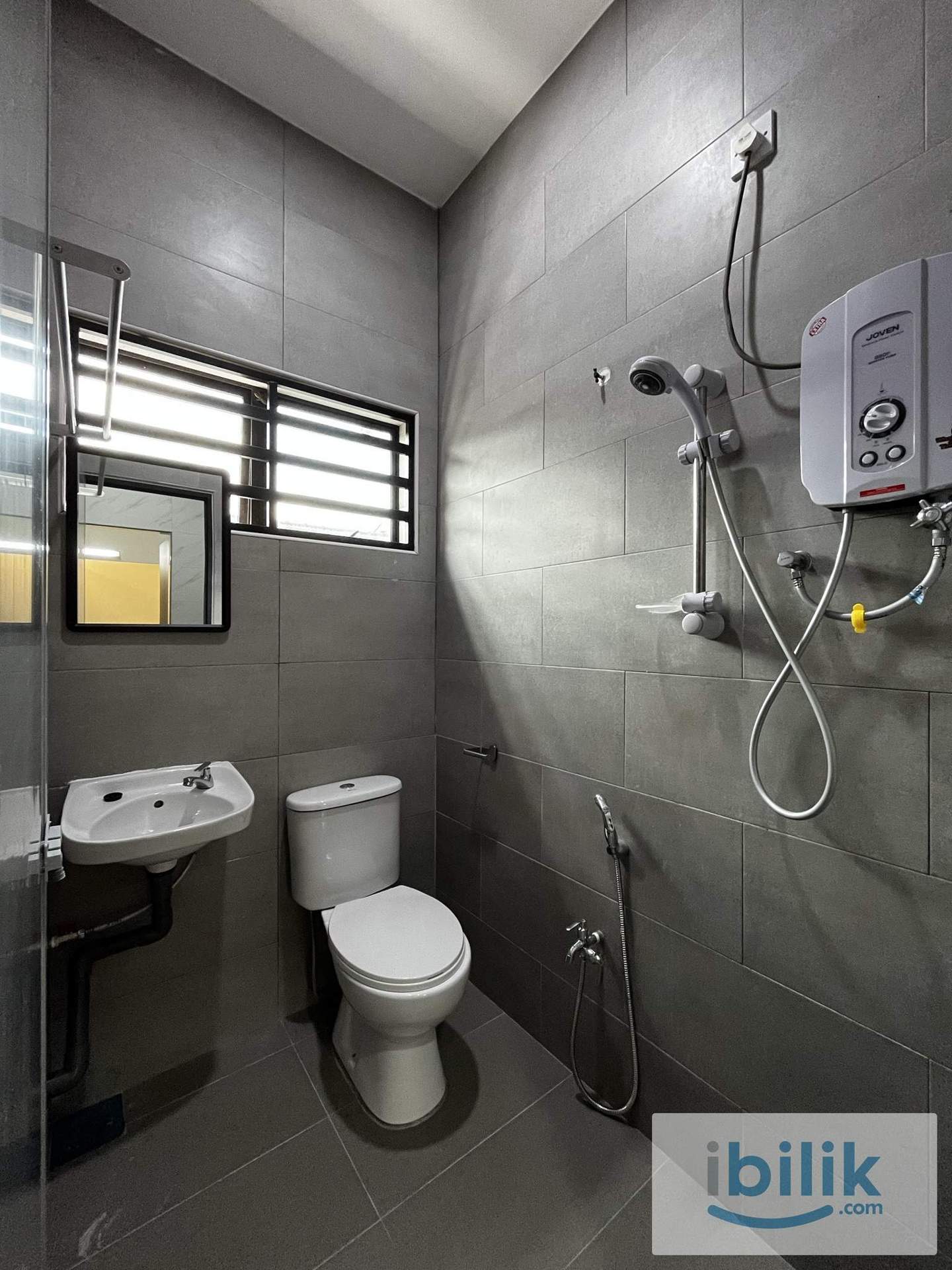 Modern Studio Unit for Rent – Jalan Tun Abdul Razak, Ipoh - Image 4