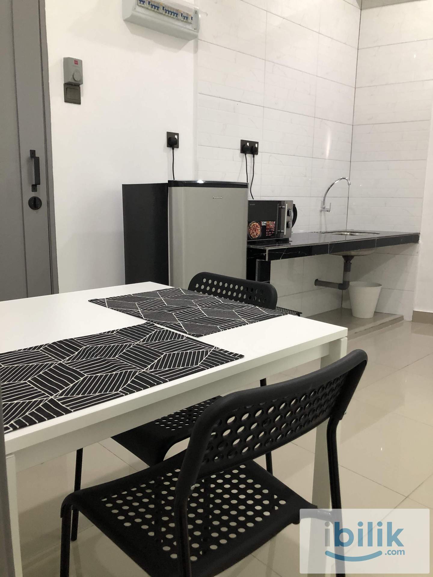 Modern Compact Studio Unit for Rent – Fully Furnished! - Image 1
