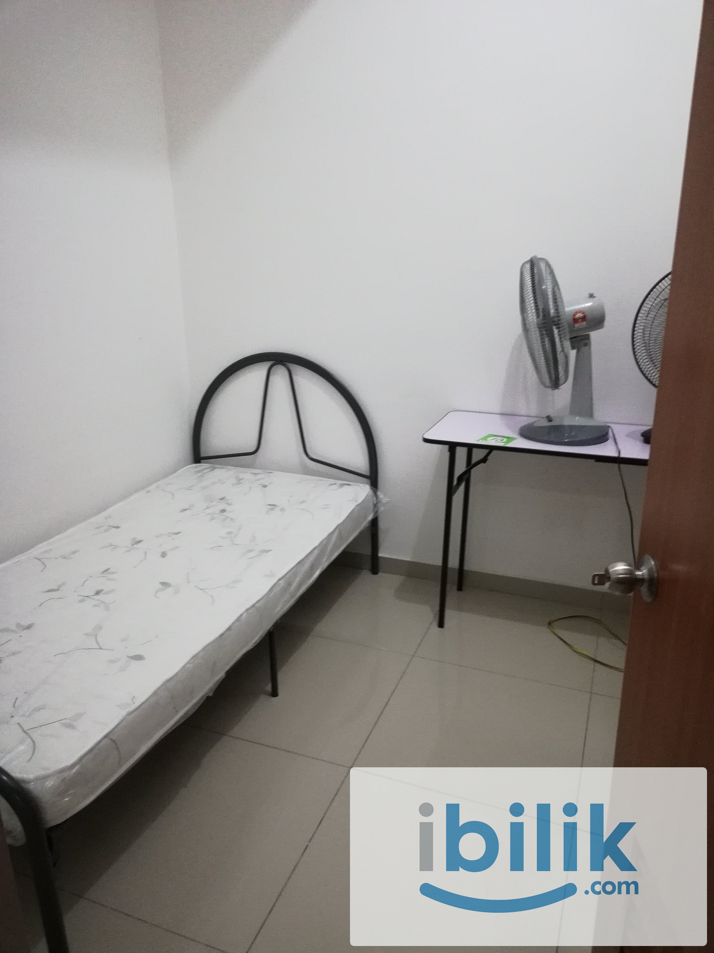 Single Room in Setia Alam ( All MALES Housemates Only) - Image 1