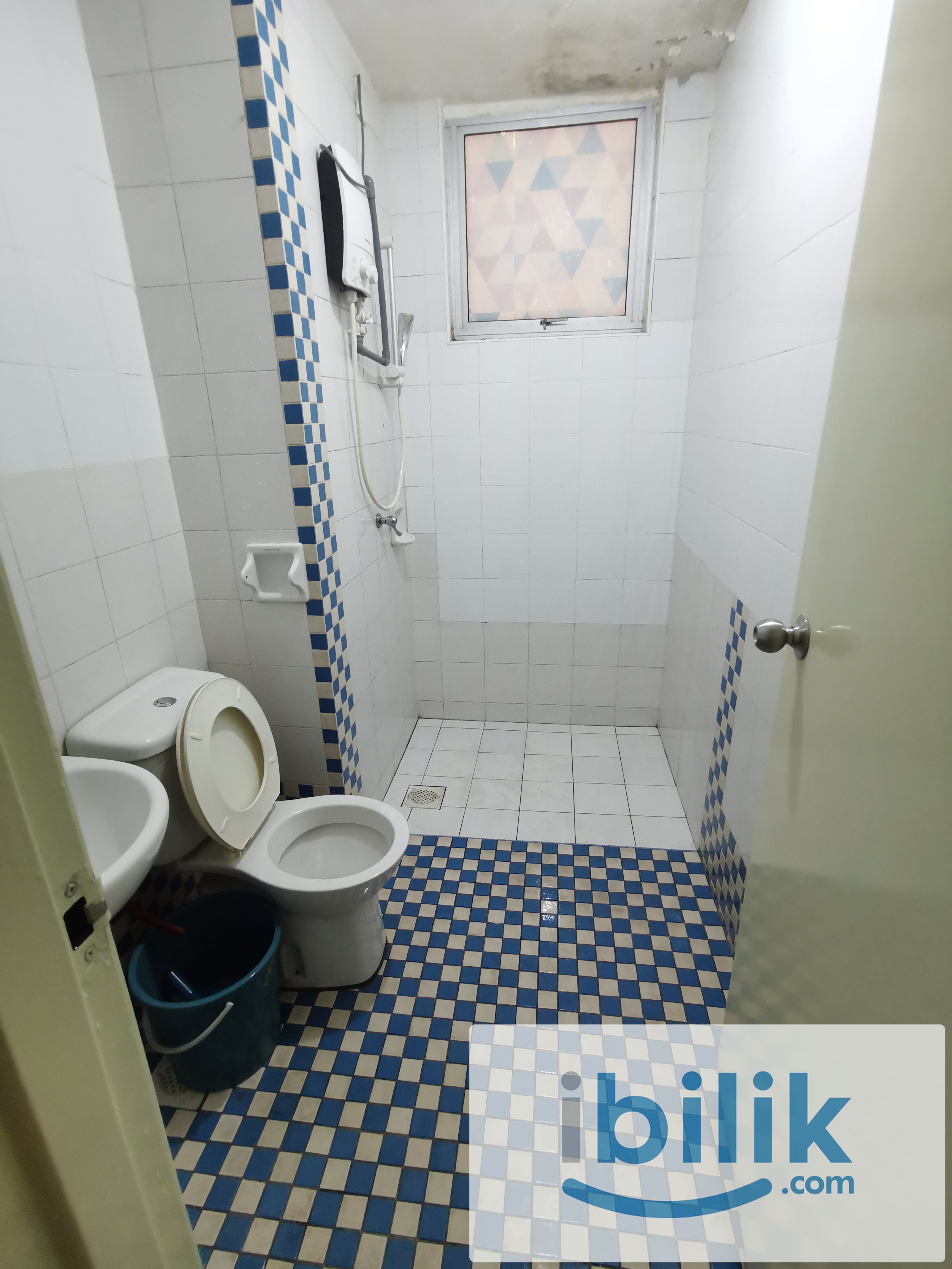 Medium Room with AC for Rent  - Image 4