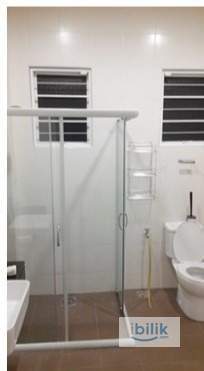 Bdr Seri Botani Ipoh Middle room for rent - Image 3