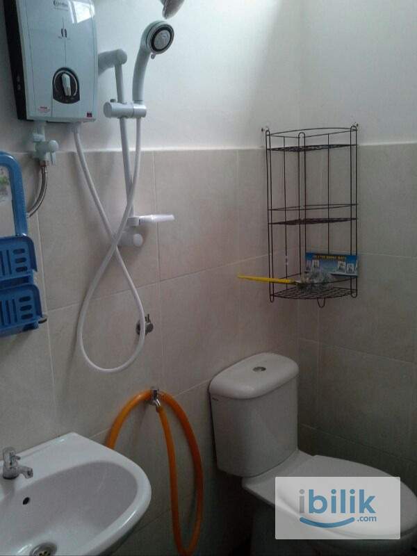 49A, Bilik Air Cond Queen Besar Taman Bukit Dahlia, Pasir Gudang Disewa - Image 5