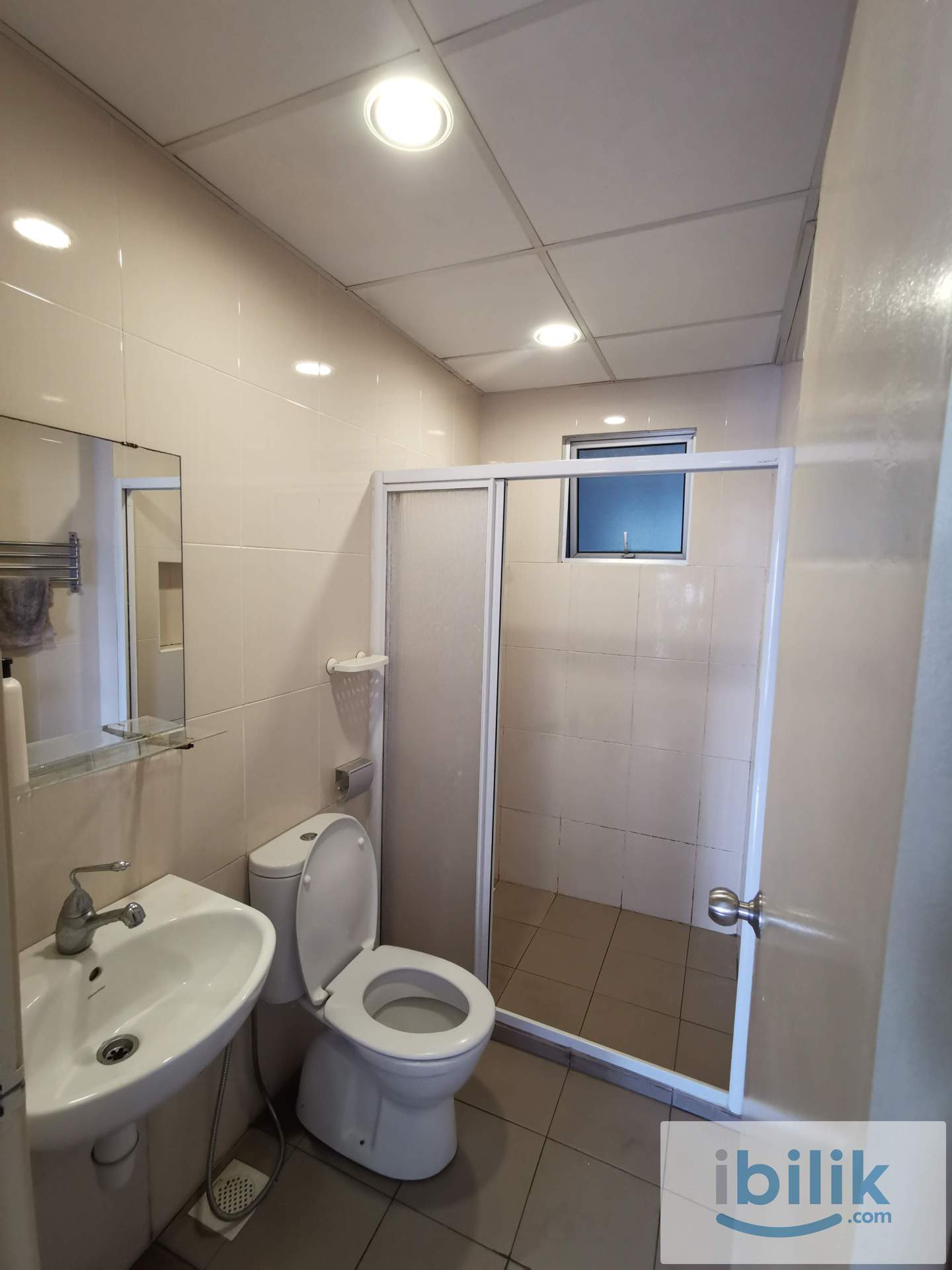 Fully Furnished Single Room  - Image 2
