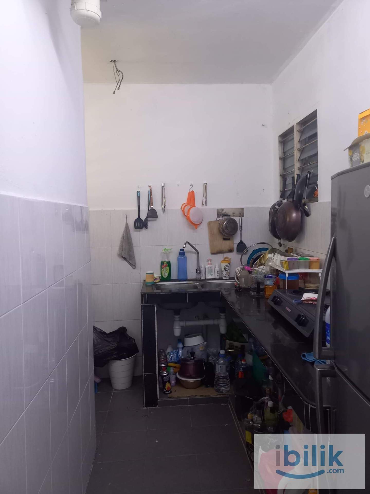SEGERA - BILIK SEWA PANTAI PERMAI - partial furnish - Image 3