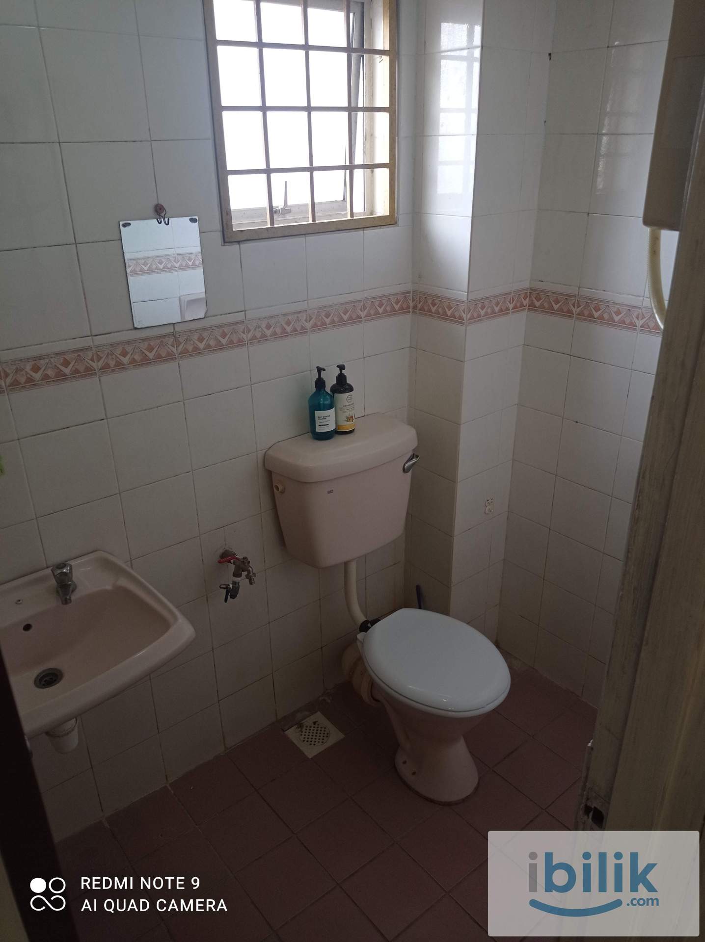 Fully furnished Master room Puchong Utama  - Image 3